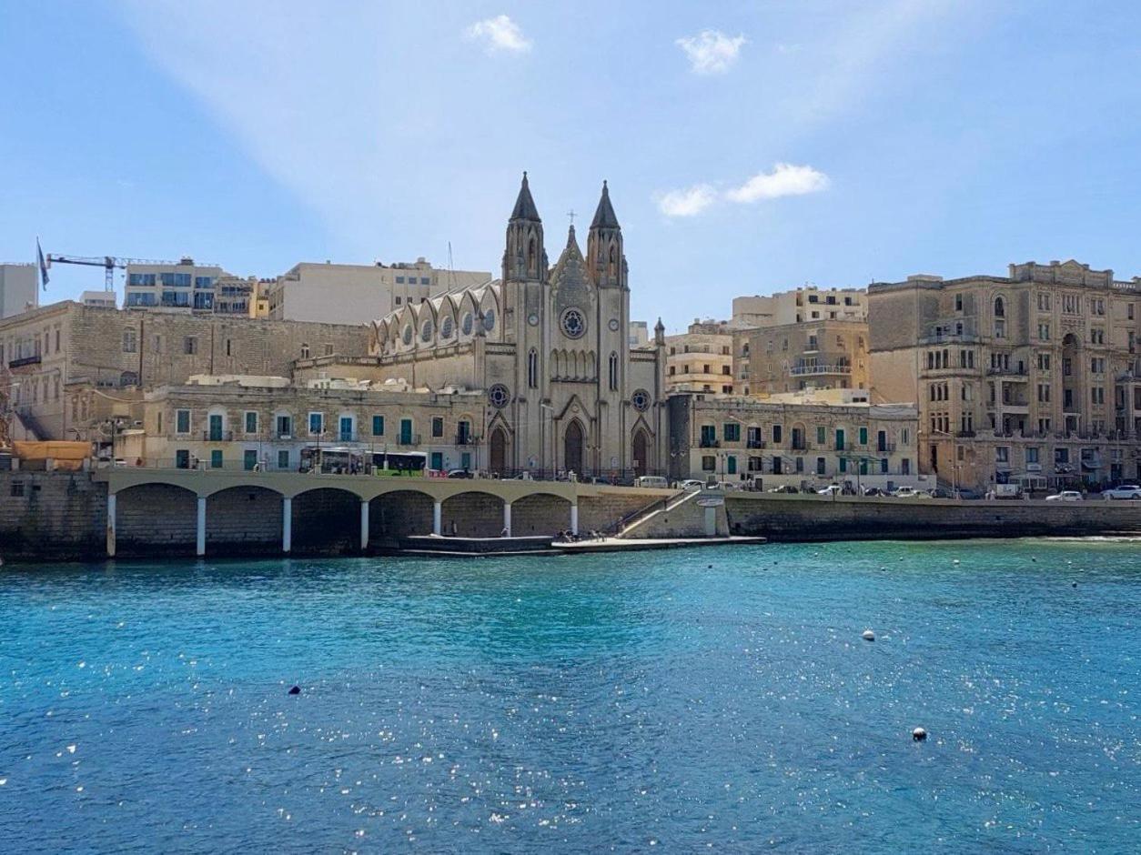 Saint Julian's Malta Crown Guesthouse מראה חיצוני תמונה